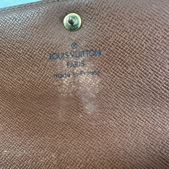Authentic LOUIS VUITTON MONOGRAM PORTEFEIULLE SARAH LONG BIFOLD WALLET